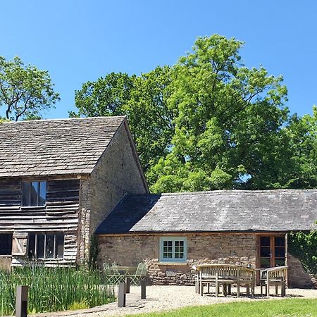 הוילה קינגטון The Threshing Barn At Penrhos Court חדר תמונה